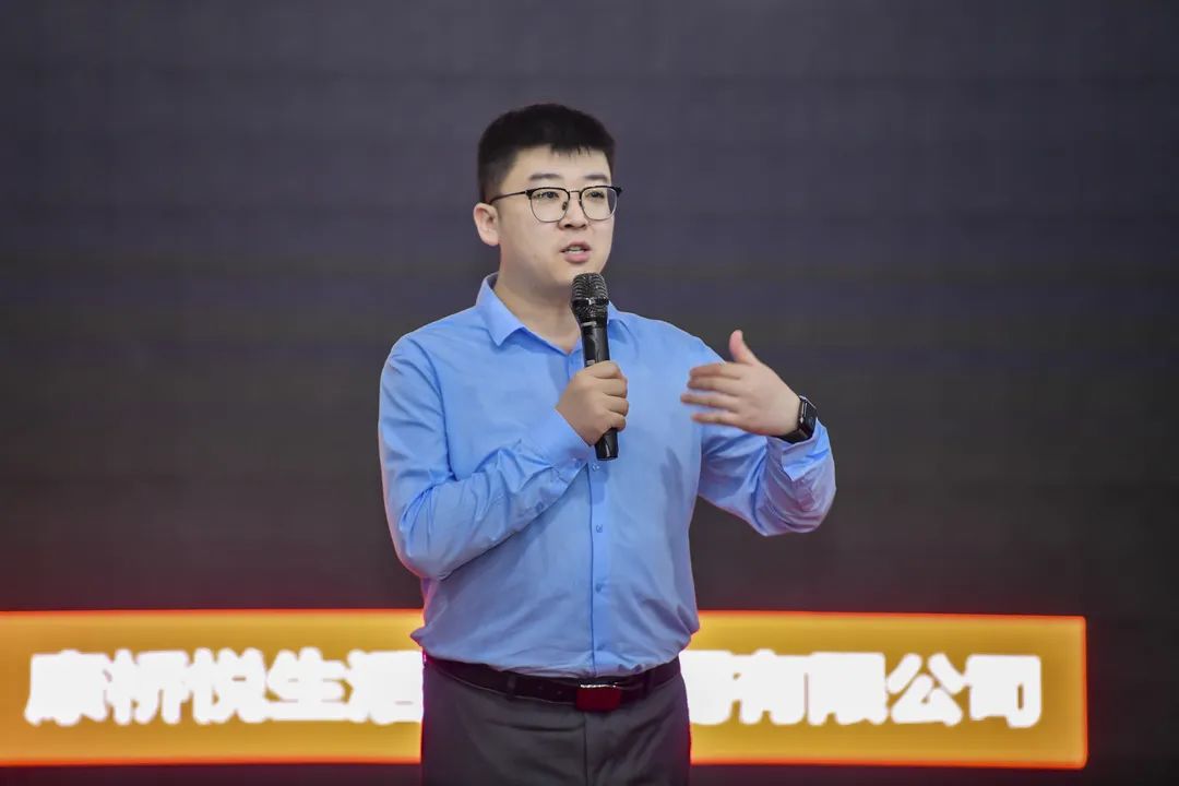 康橋悅生活舉行2022V士節&V笑節活動 康橋悅生活舉行2022V士節&V笑節活動