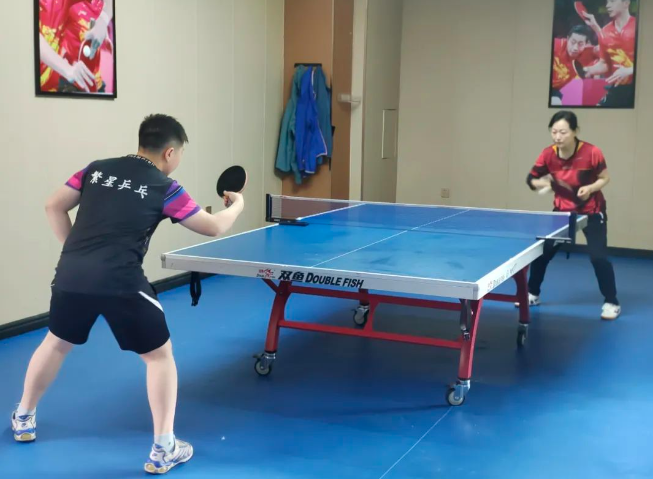 康橋悅生活2024年業主乒乓球大賽火熱進行中